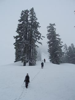 Practicing roped travel on the way up Cowboy Mountain