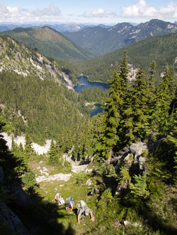 Scrambling up to the pass between Shroud Mountain and point 5961.